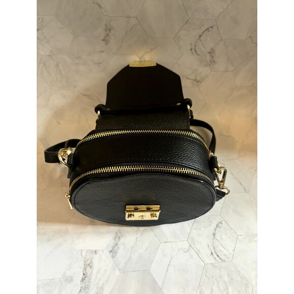 Persaman Aline Round Cross Body - Picture 6 of 9